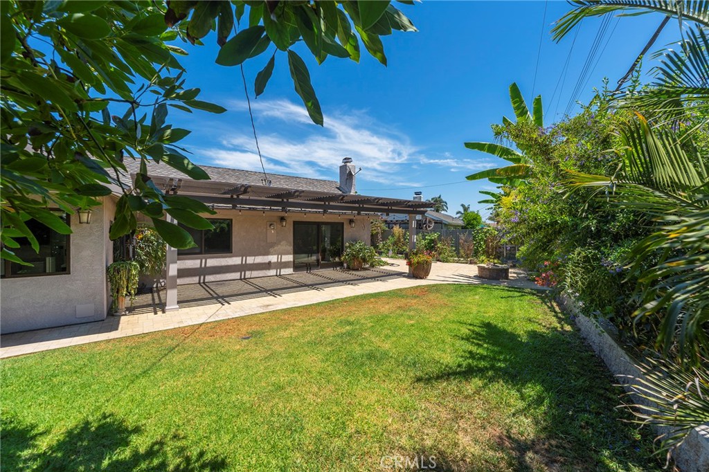 5512 Middlecoff Drive