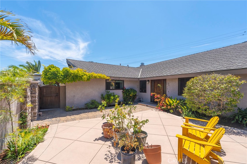 5512 Middlecoff Drive