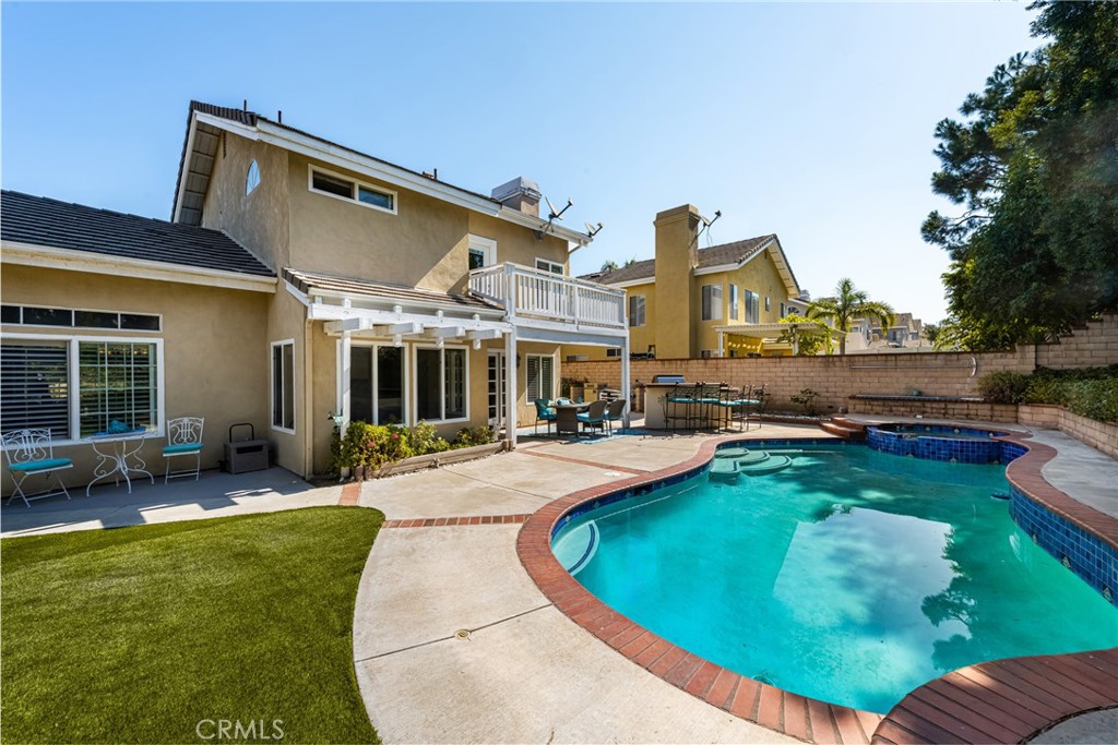 3726 Summit View Court
