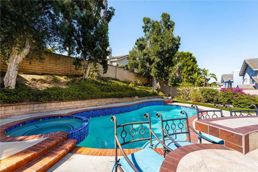 3726 Summit View Court