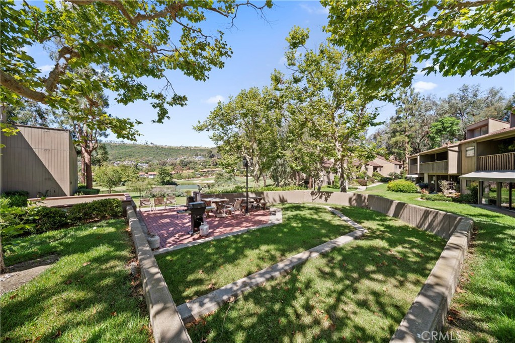 31391 E Nine Drive 67F