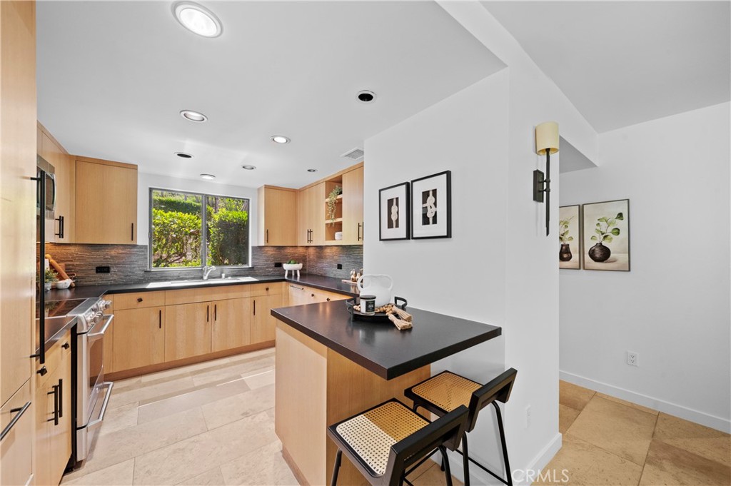 31391 E Nine Drive 67F