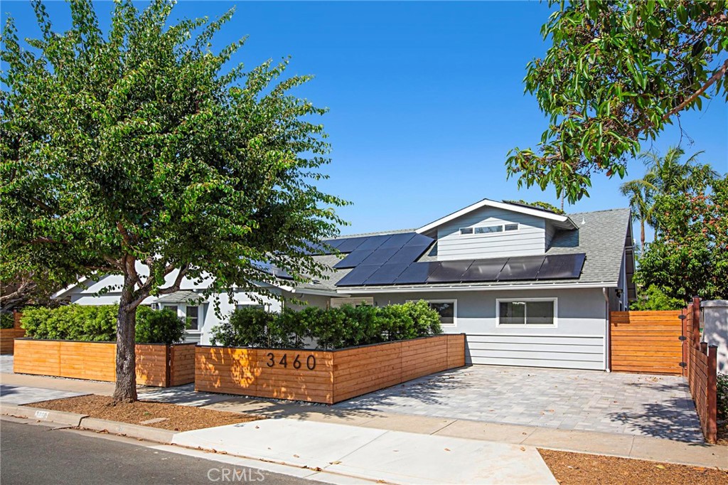 3460 Woodland Way