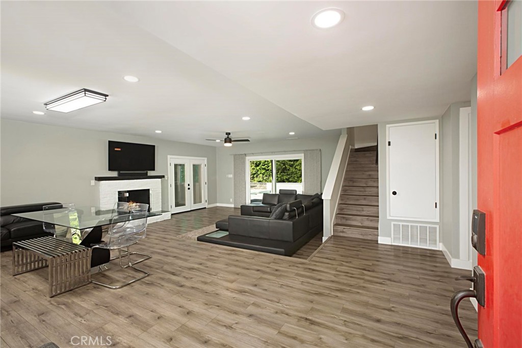 3460 Woodland Way