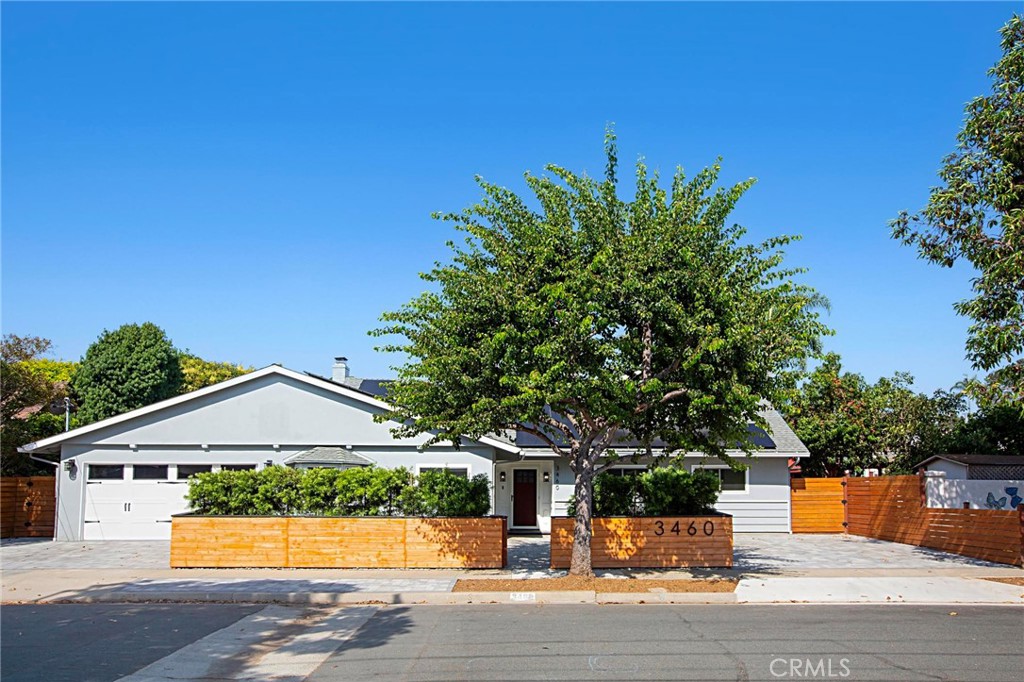 3460 Woodland Way