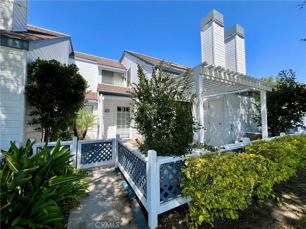 107 Briarglen 46