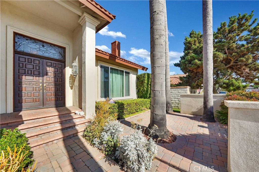 20461 Castle Rock Circle