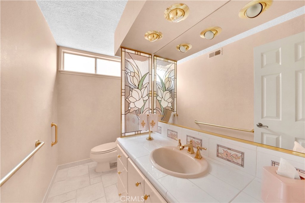 20461 Castle Rock Circle