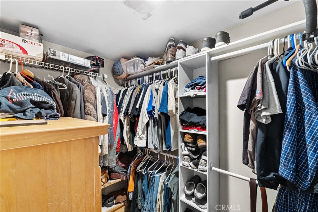 6302 Crescent Avenue