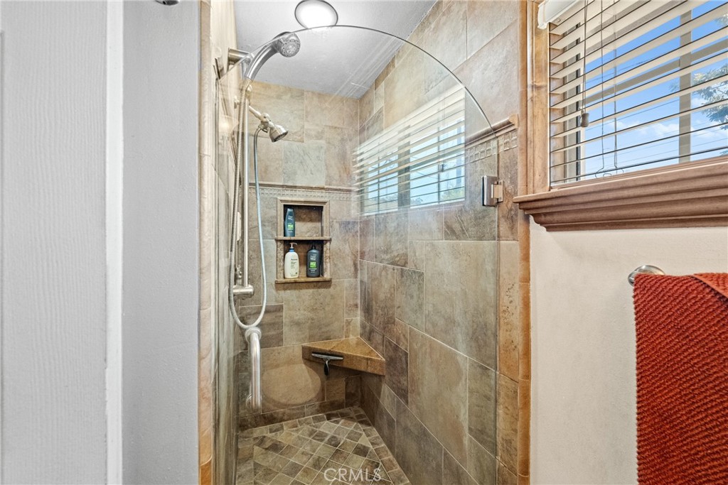 6302 Crescent Avenue