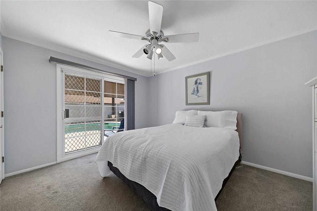 1826 W Saint Andrew Place