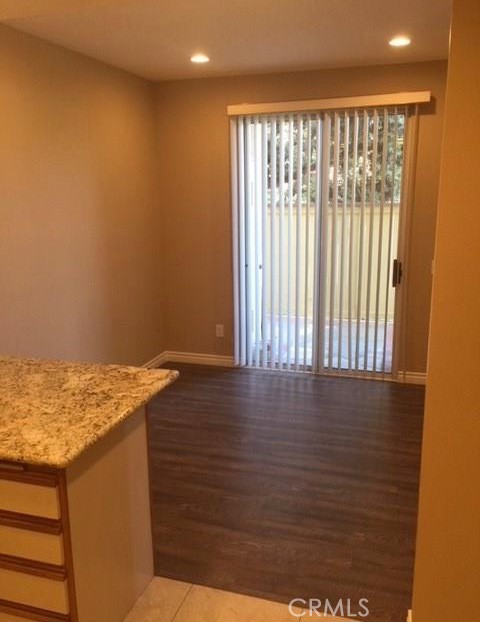 19 Giovanni Aisle 354