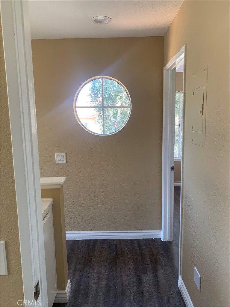 19 Giovanni Aisle 354