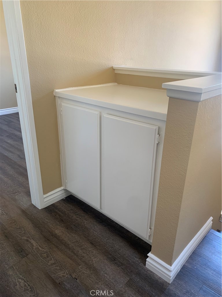 19 Giovanni Aisle 354