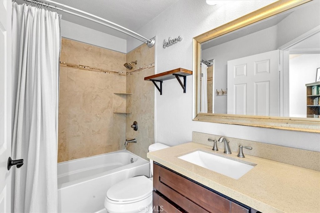 29996 La Collina Street