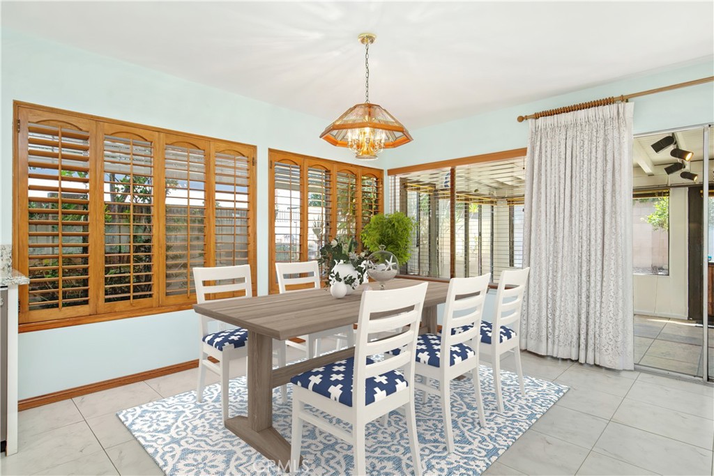 6248 Pitcairn Street