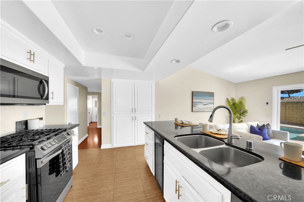 20732 Spindrift Lane