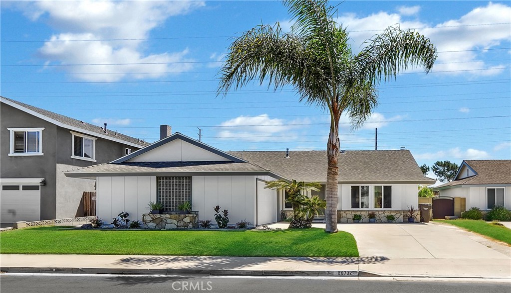 20732 Spindrift Lane