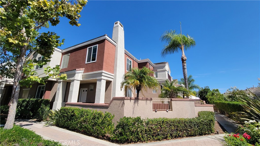 77 Anacapa Court