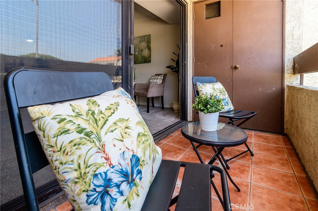 700 W 3rd Street B206