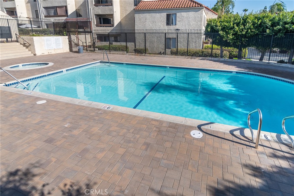 700 W 3rd Street B206