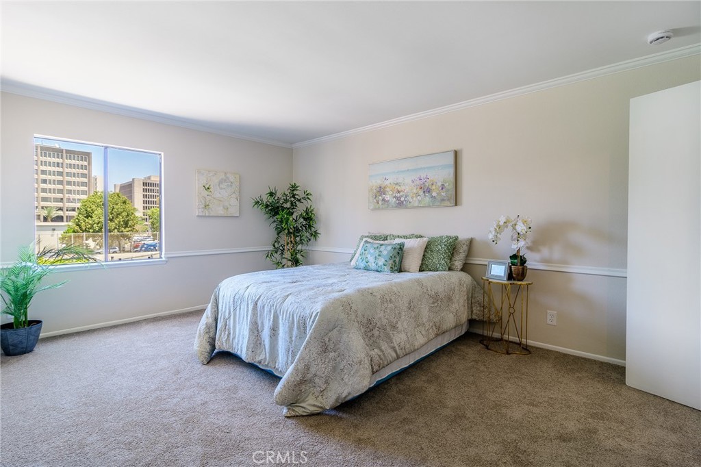 700 W 3rd Street B206