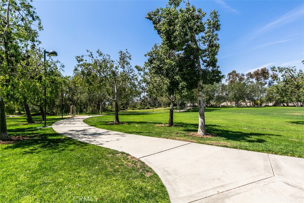 21961 Rimhurst Drive 195H