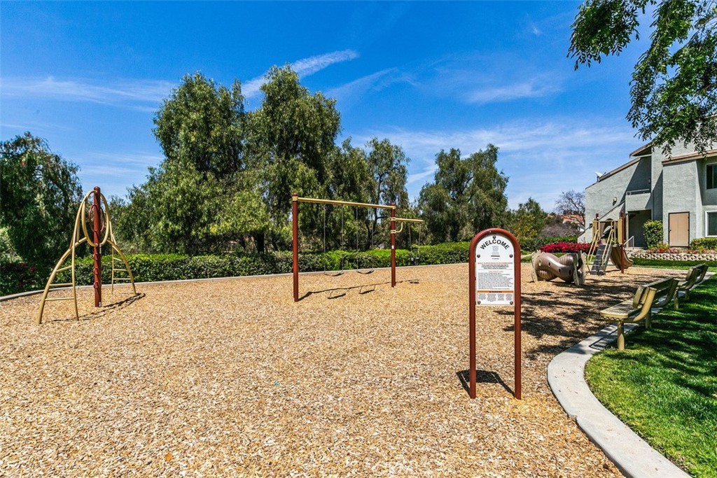 21961 Rimhurst Drive 195H