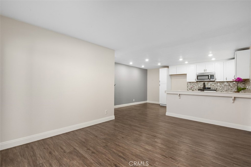 21961 Rimhurst Drive 195H