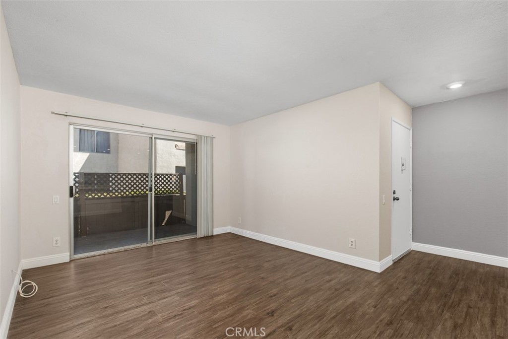 21961 Rimhurst Drive 195H