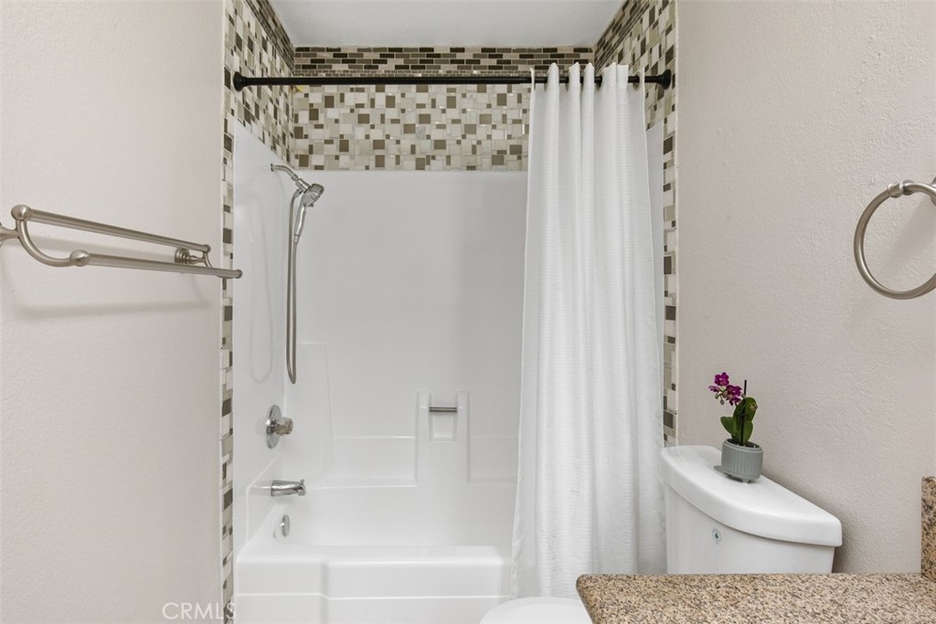 21961 Rimhurst Drive 195H