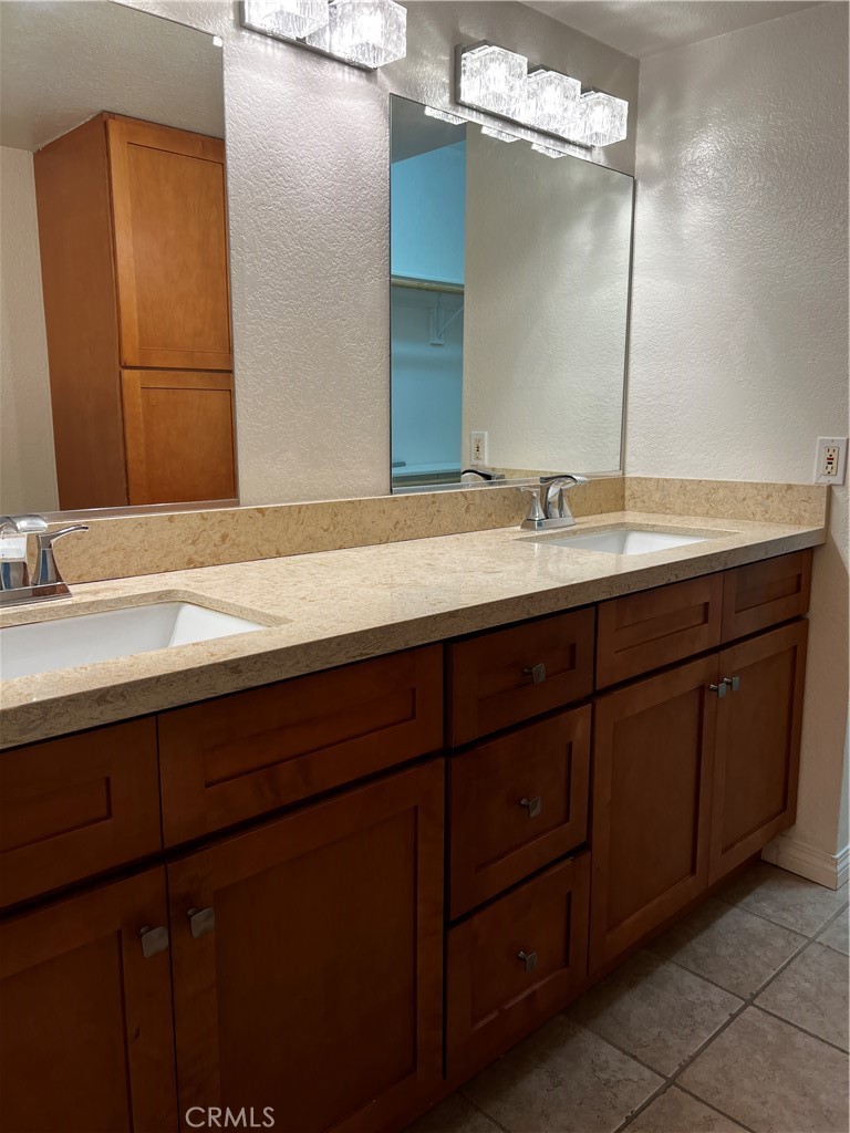 16721 Algonquin Street