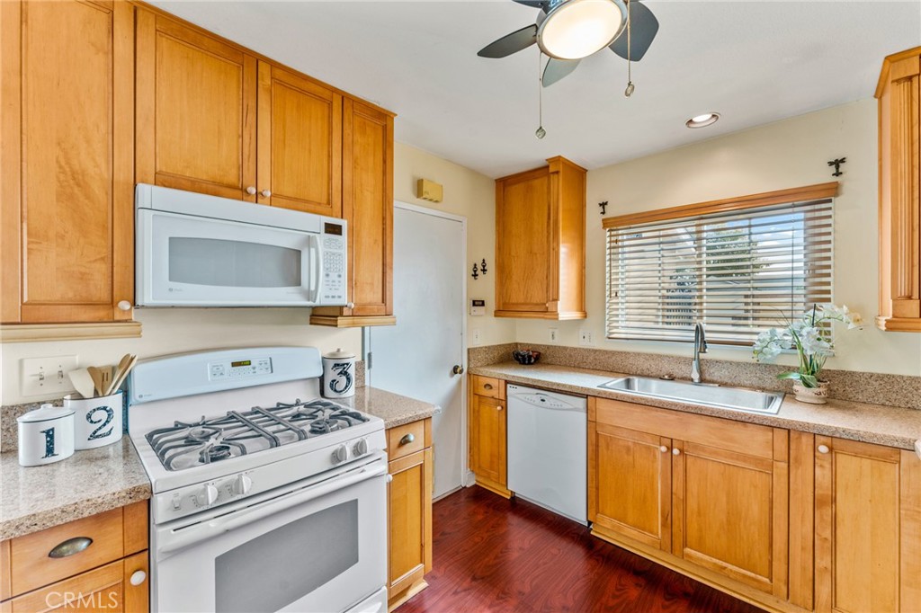 15471 Salisbury Lane