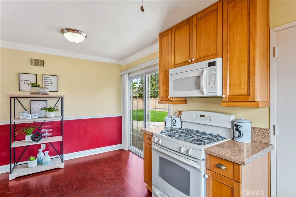 15471 Salisbury Lane