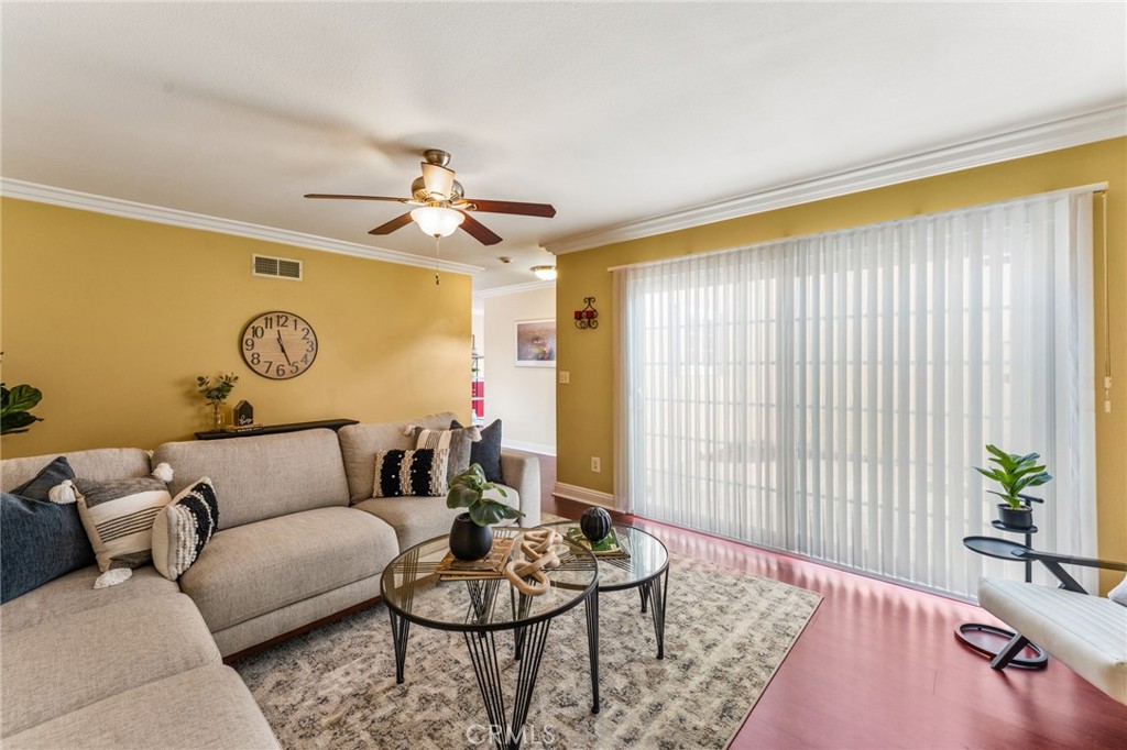 15471 Salisbury Lane