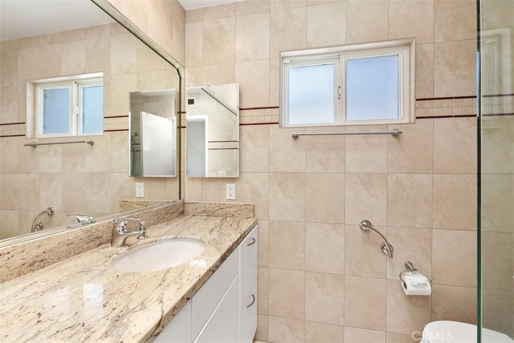 9882 Vicksburg Drive