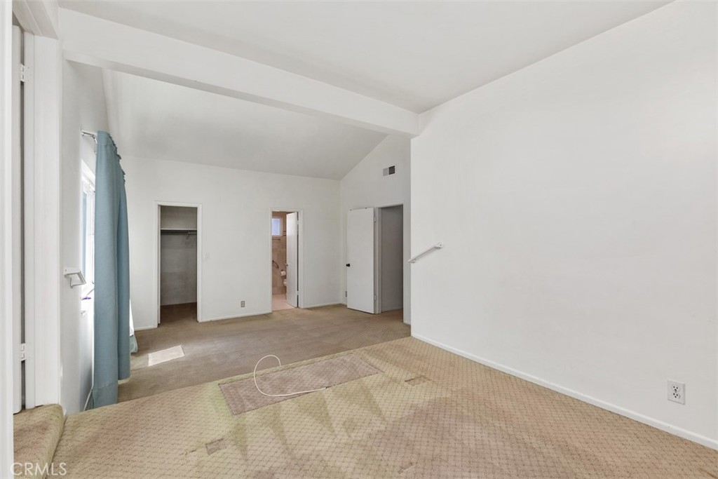 9882 Vicksburg Drive