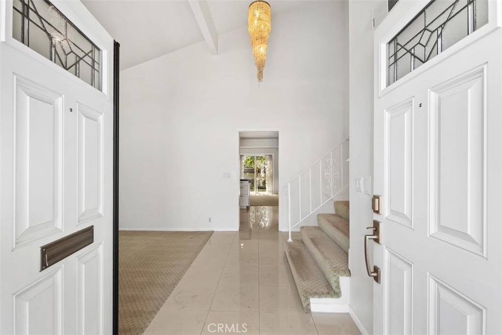 9882 Vicksburg Drive