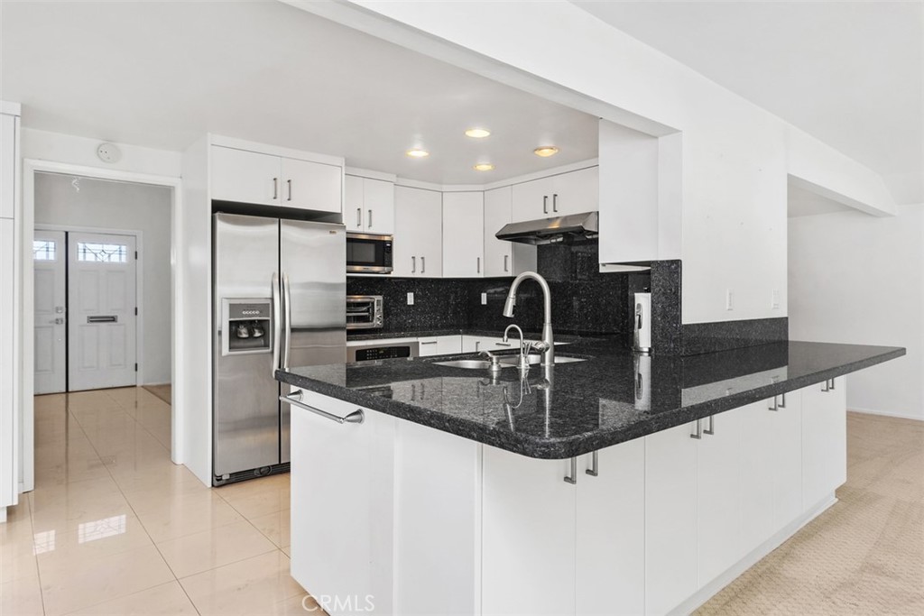 9882 Vicksburg Drive