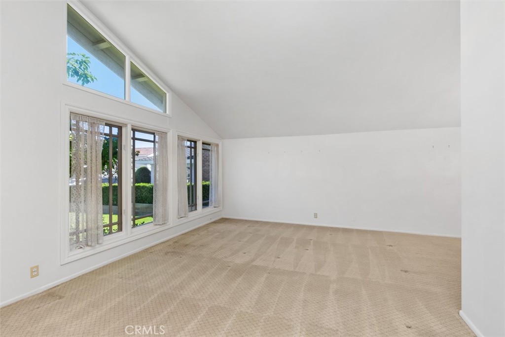 9882 Vicksburg Drive