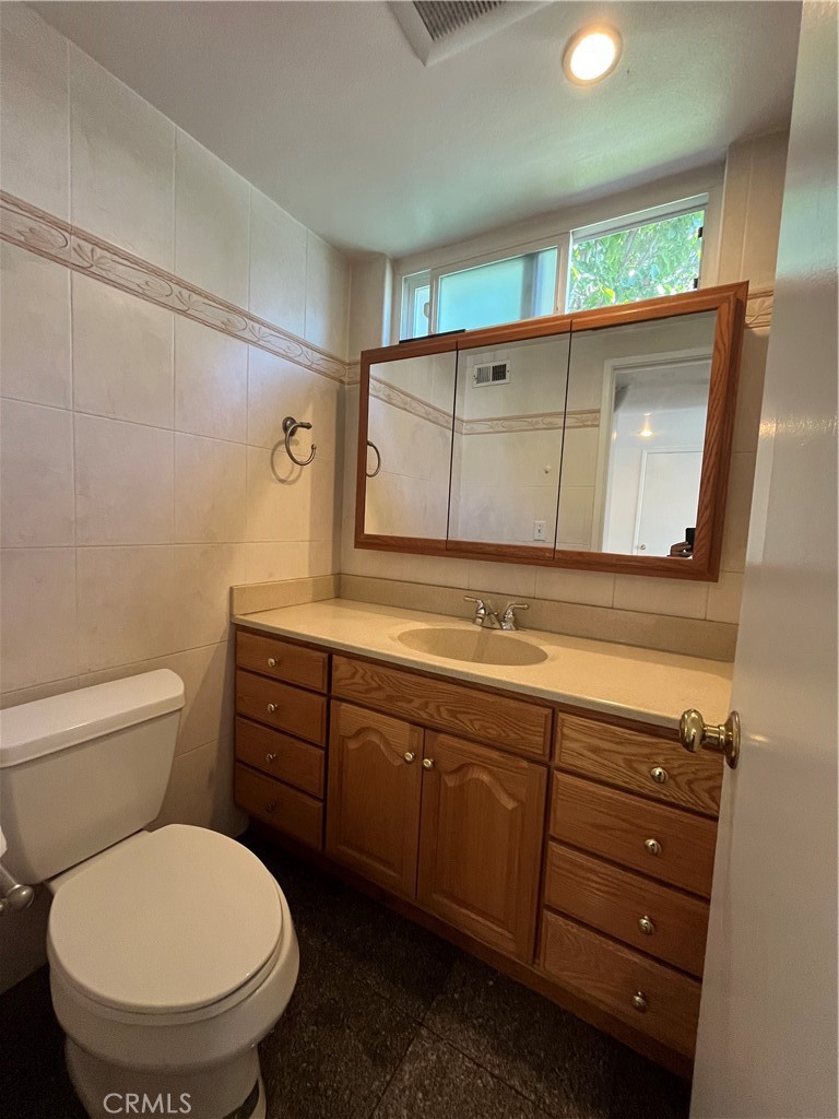 17401 Appalachian Street