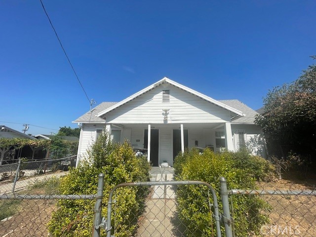 323 North Benton Way