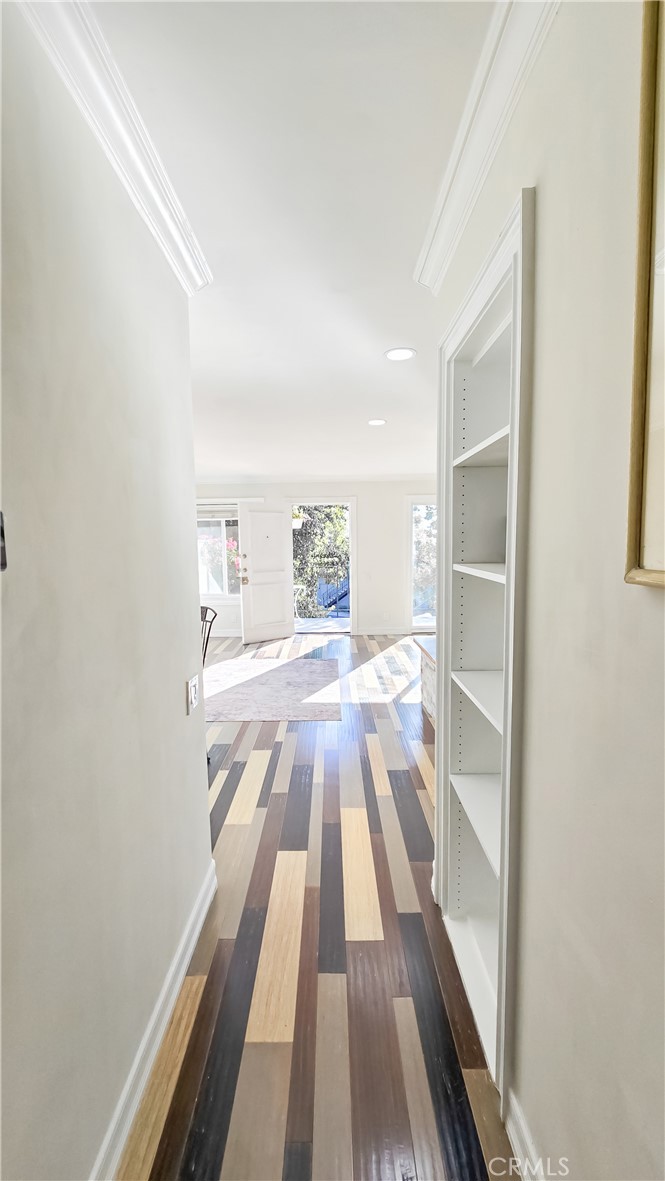 20302 #4 Flower Gate Lane 4