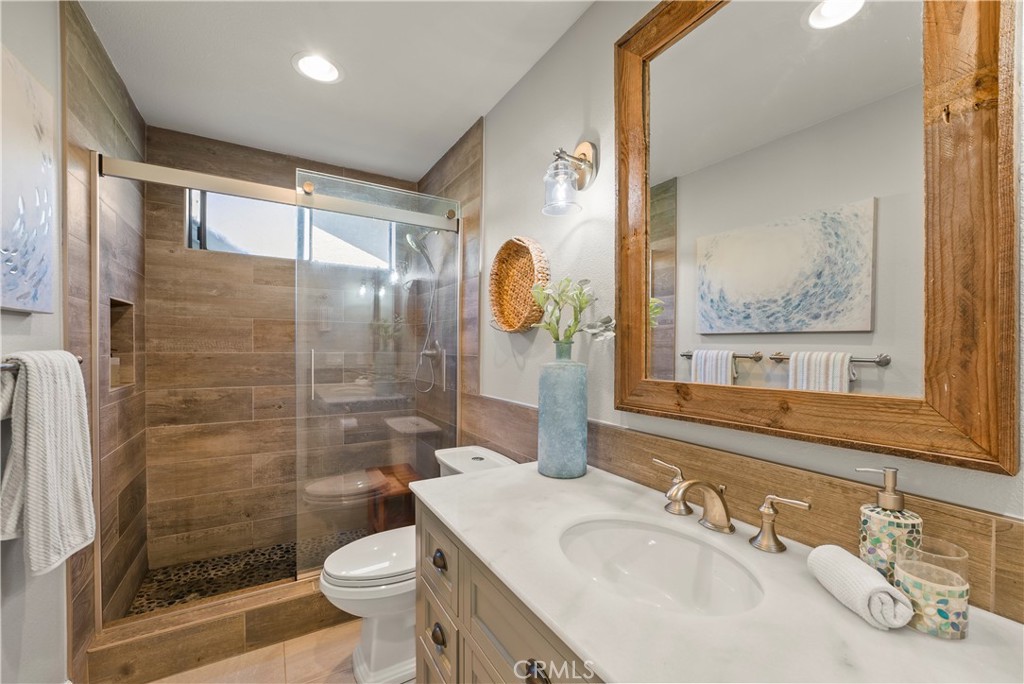 3479 Lawrence Street