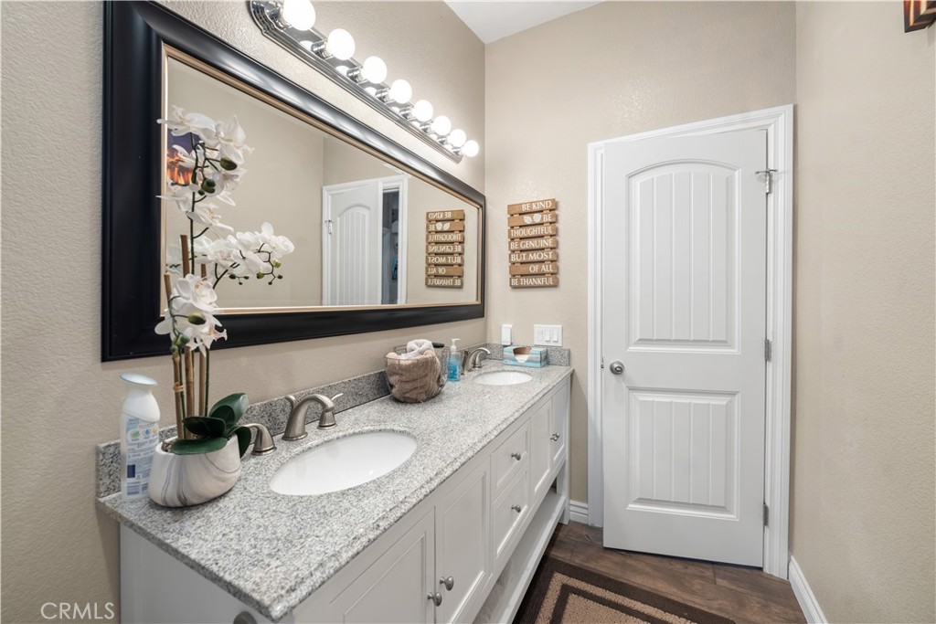 12600 Havasu Lake Road 63