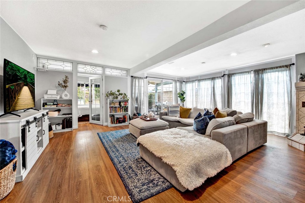 9591 Tarpon Drive