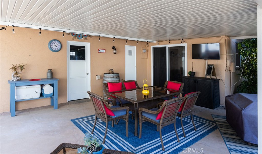 17524 Santa Paula Circle