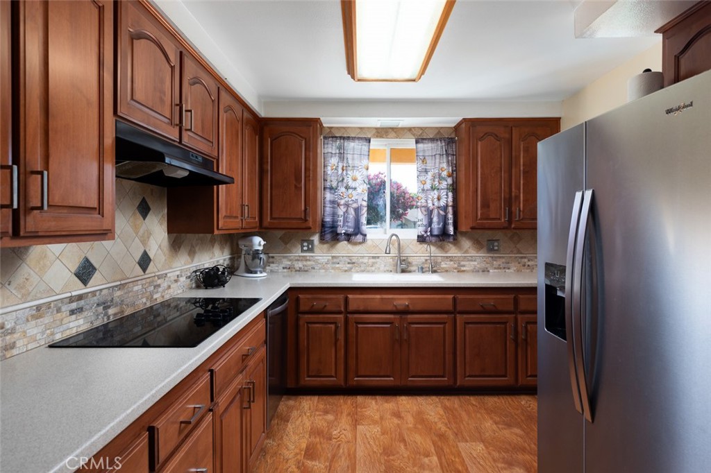 17524 Santa Paula Circle