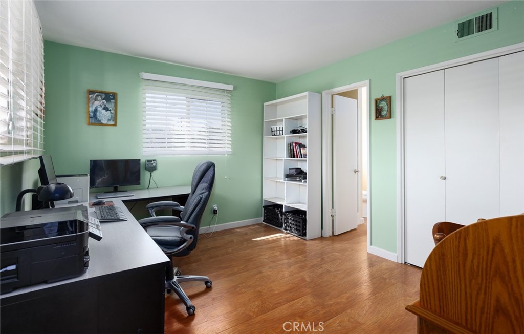 17524 Santa Paula Circle