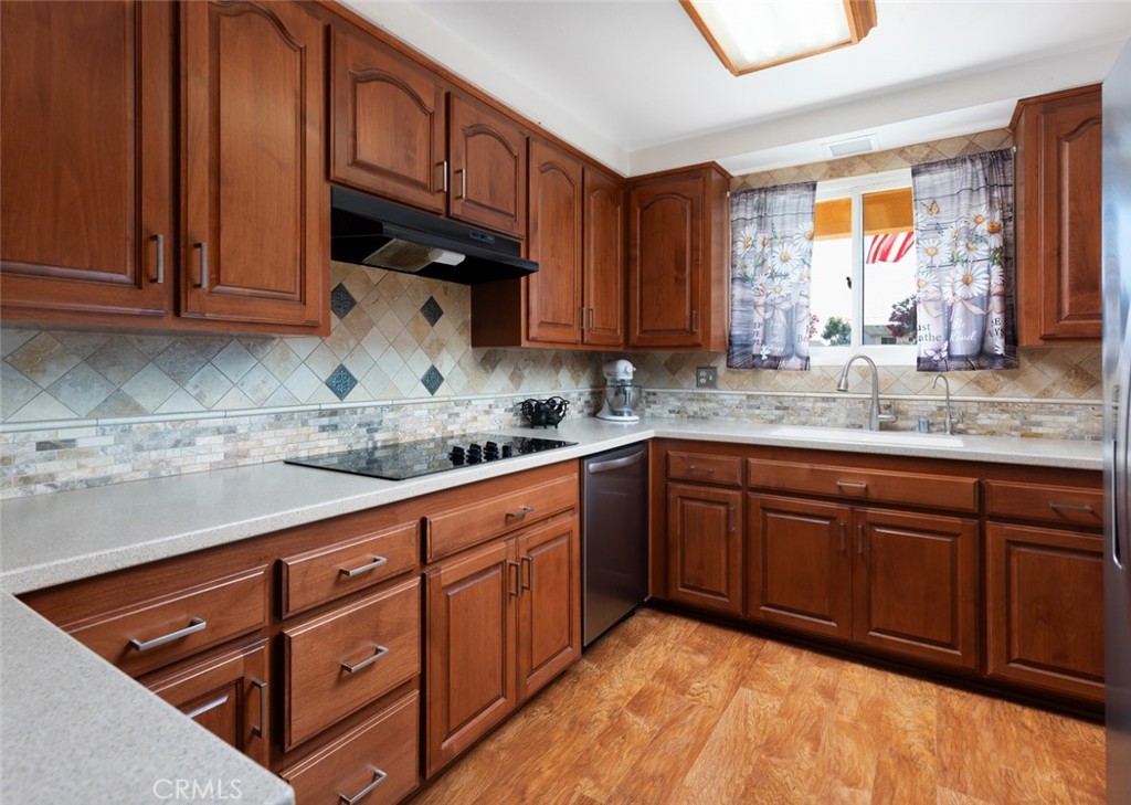 17524 Santa Paula Circle